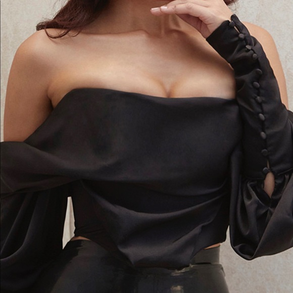 COPY - 🖤🔥House of cb top🔥🖤 - Picture 4 of 9